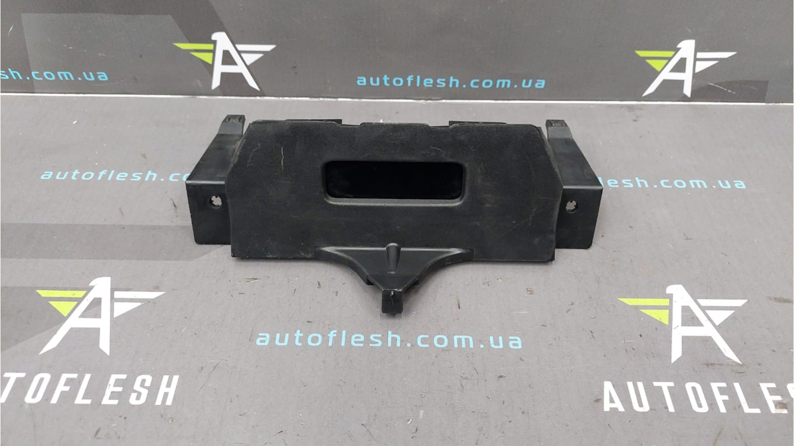 Дисплей информационный 7700436305 Renault Clio 2 Kangoo Master 2 рено бу